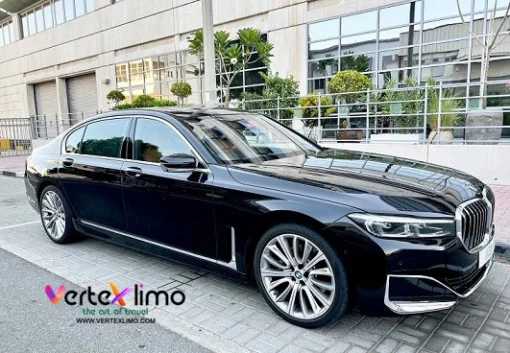 BMW - 7 Series / 730 Li-2022 chauffeur service in Ajman