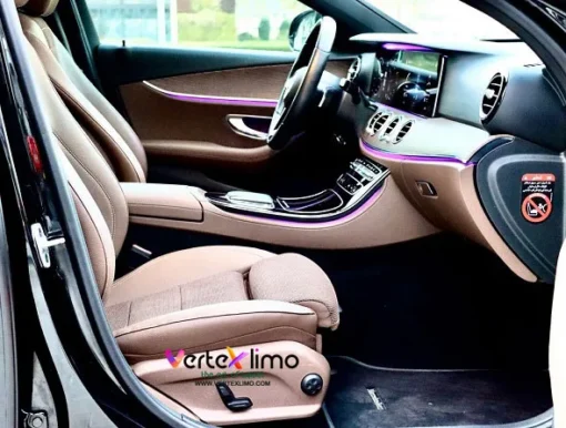 Mercedes Benz - E Class - 2023
