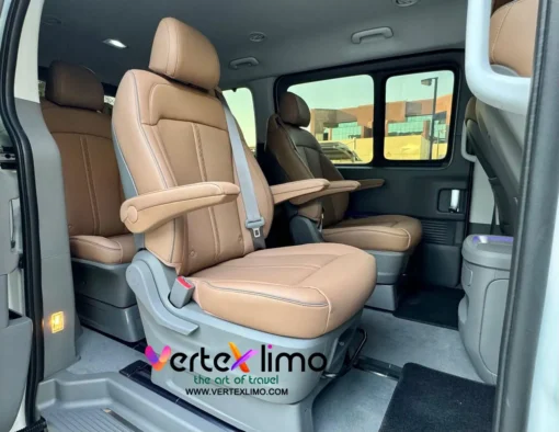 Hyundai - Staria- (9 Pax) 2024