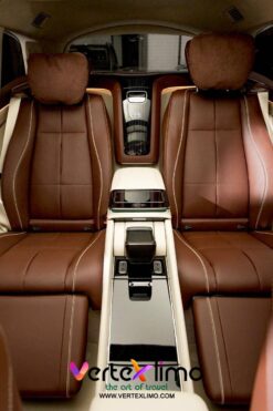 Mercedes Benz GLS 600 2024