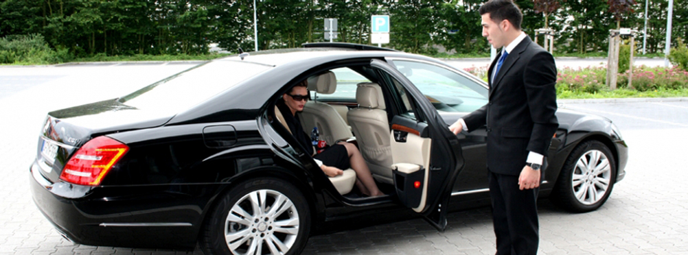 chauffeur service dubai
